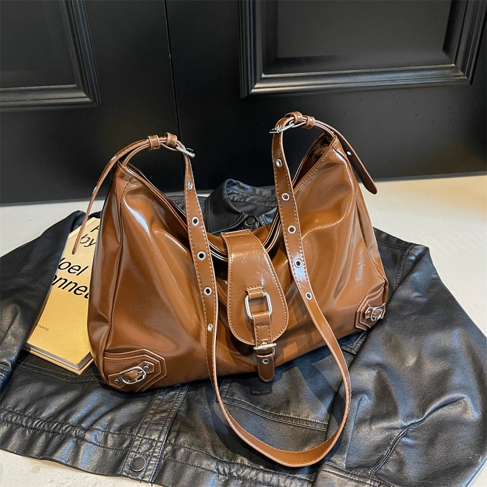 Bolsa Grande Dakota