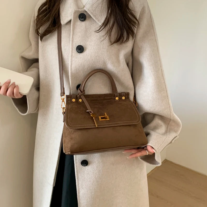 Bolsa Pequena Janaina