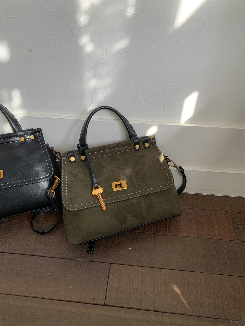 Bolsa Pequena Janaina