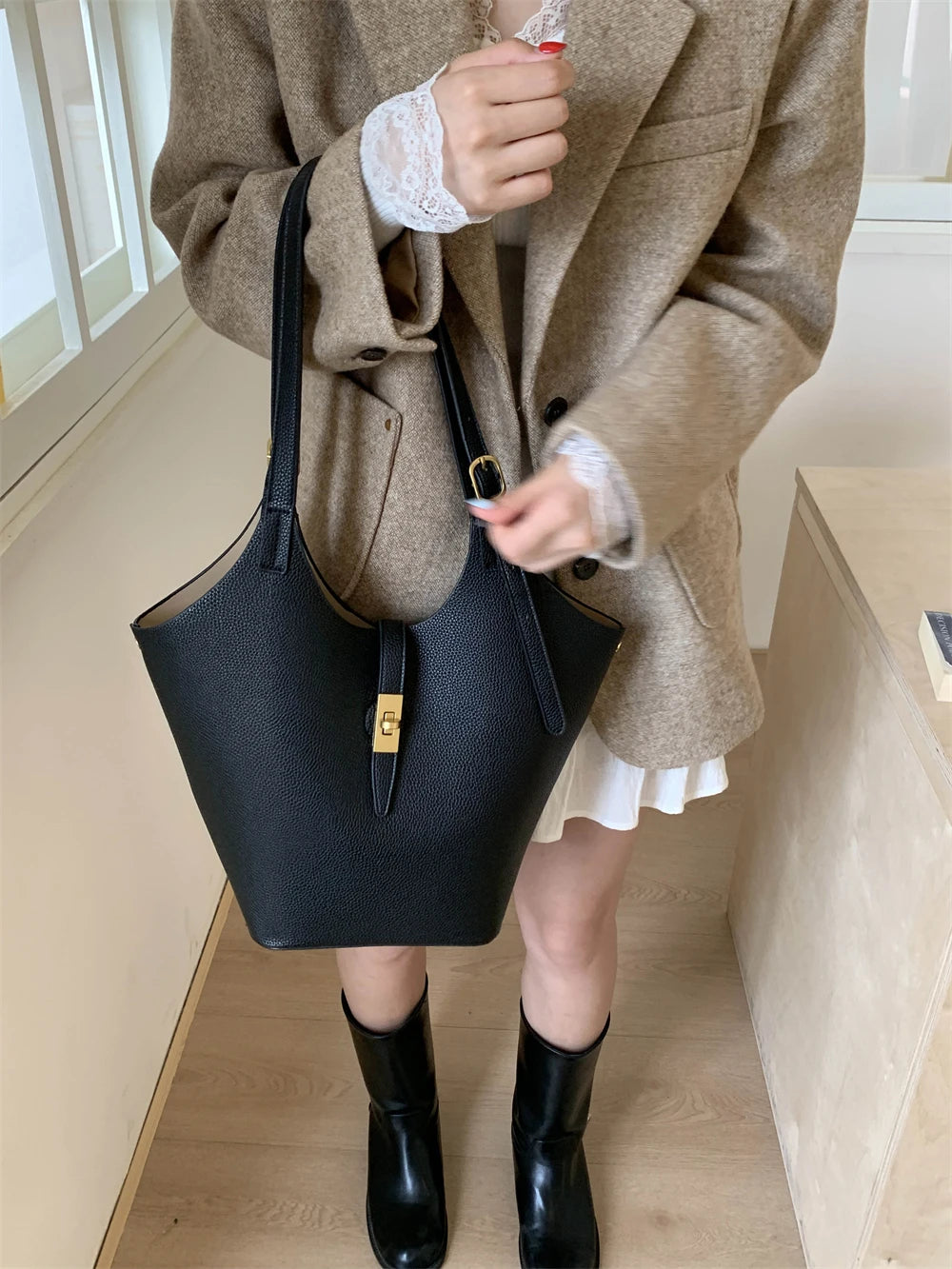 Bolsa Média Tatiane