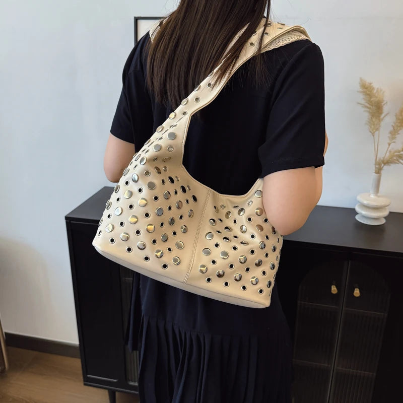 Bolsa Média Cintia