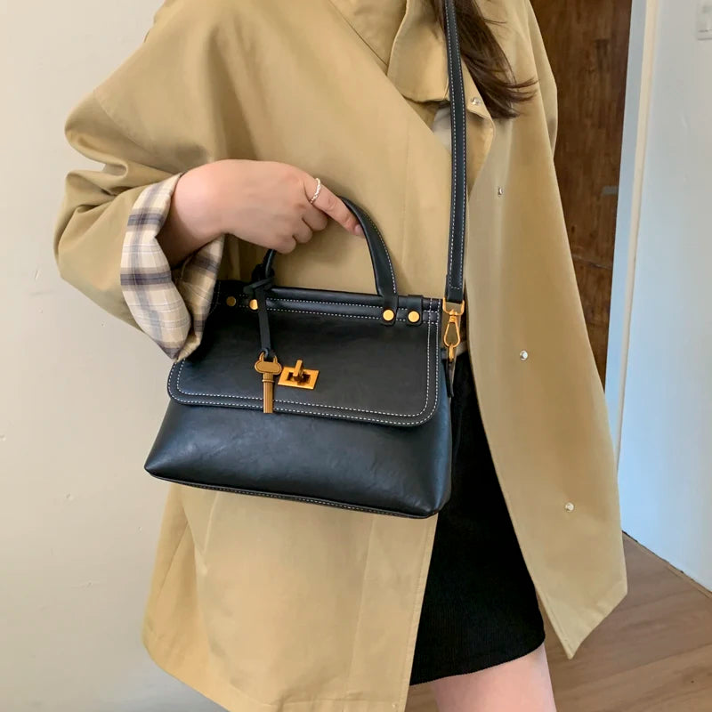 Bolsa Pequena Janaina