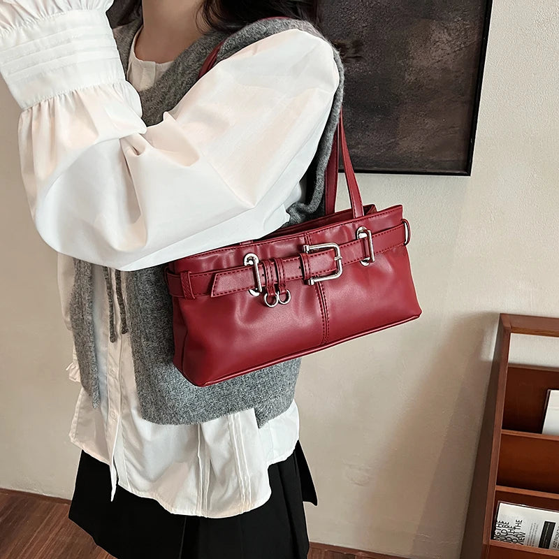 Bolsa Baguete Pequena Kylie