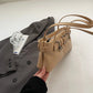Bolsa Baguete Pequena Kylie